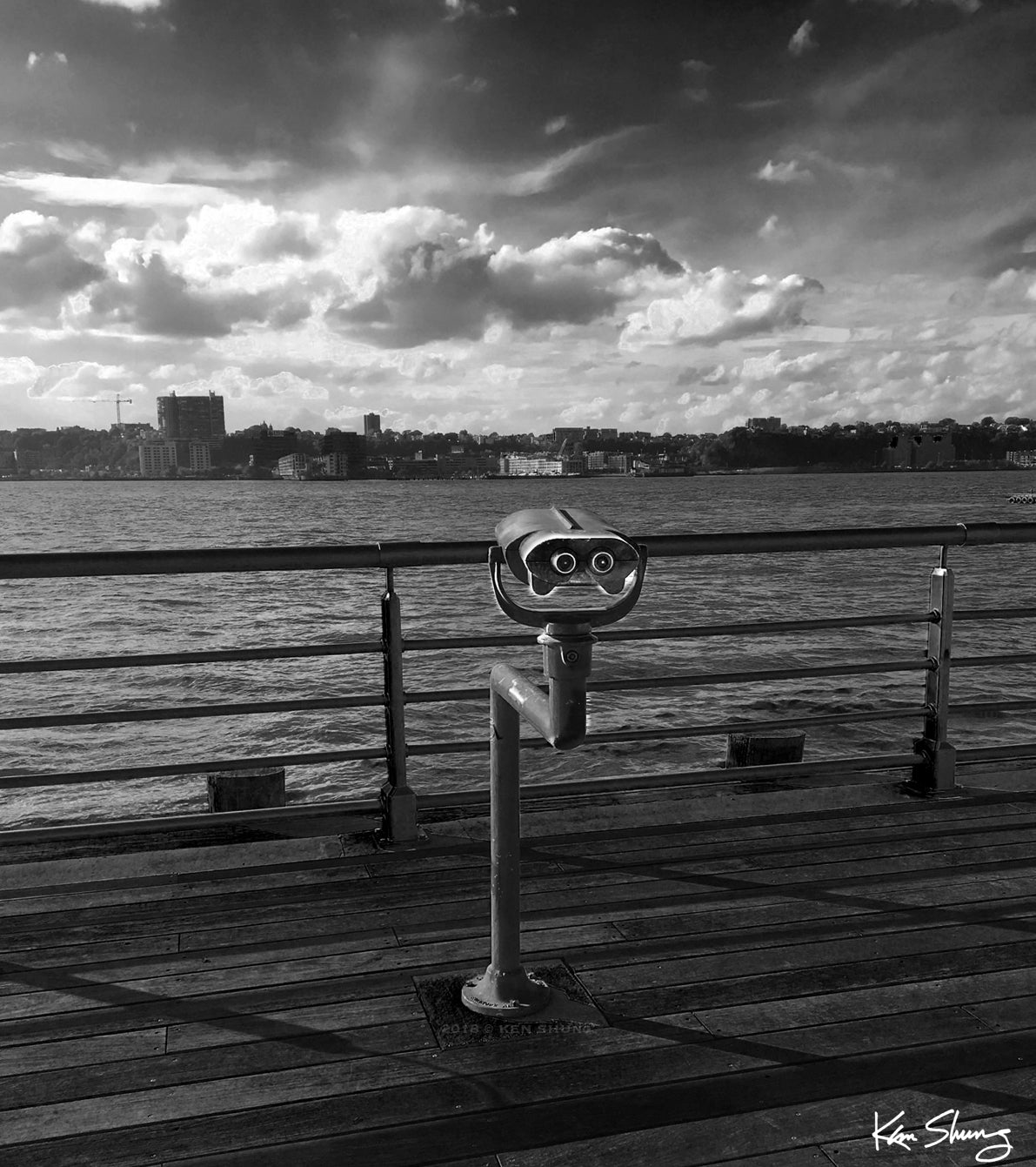 As Seen on the Hudson, R2DTwo